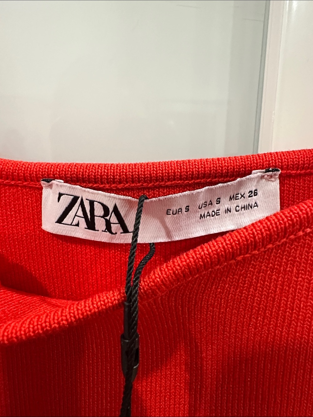 Zara Red Square-Neck Ribbed Tank - Picture 4 of 6